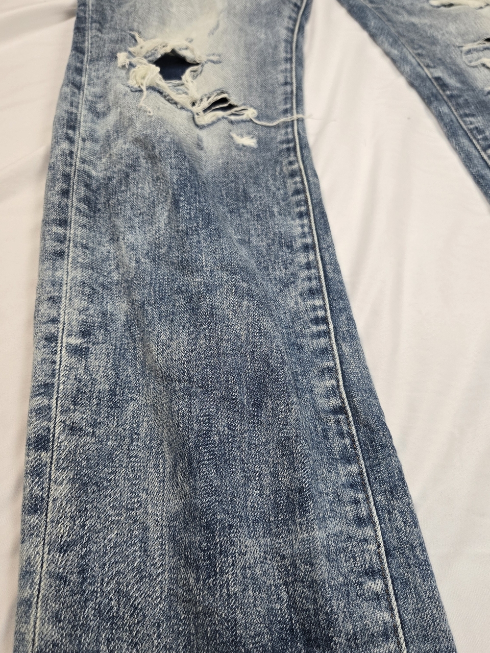 American Eagle Men's Distressed Ripped Jeans 30x34 Light Wash Stretch Denim - Picture 2 of 9